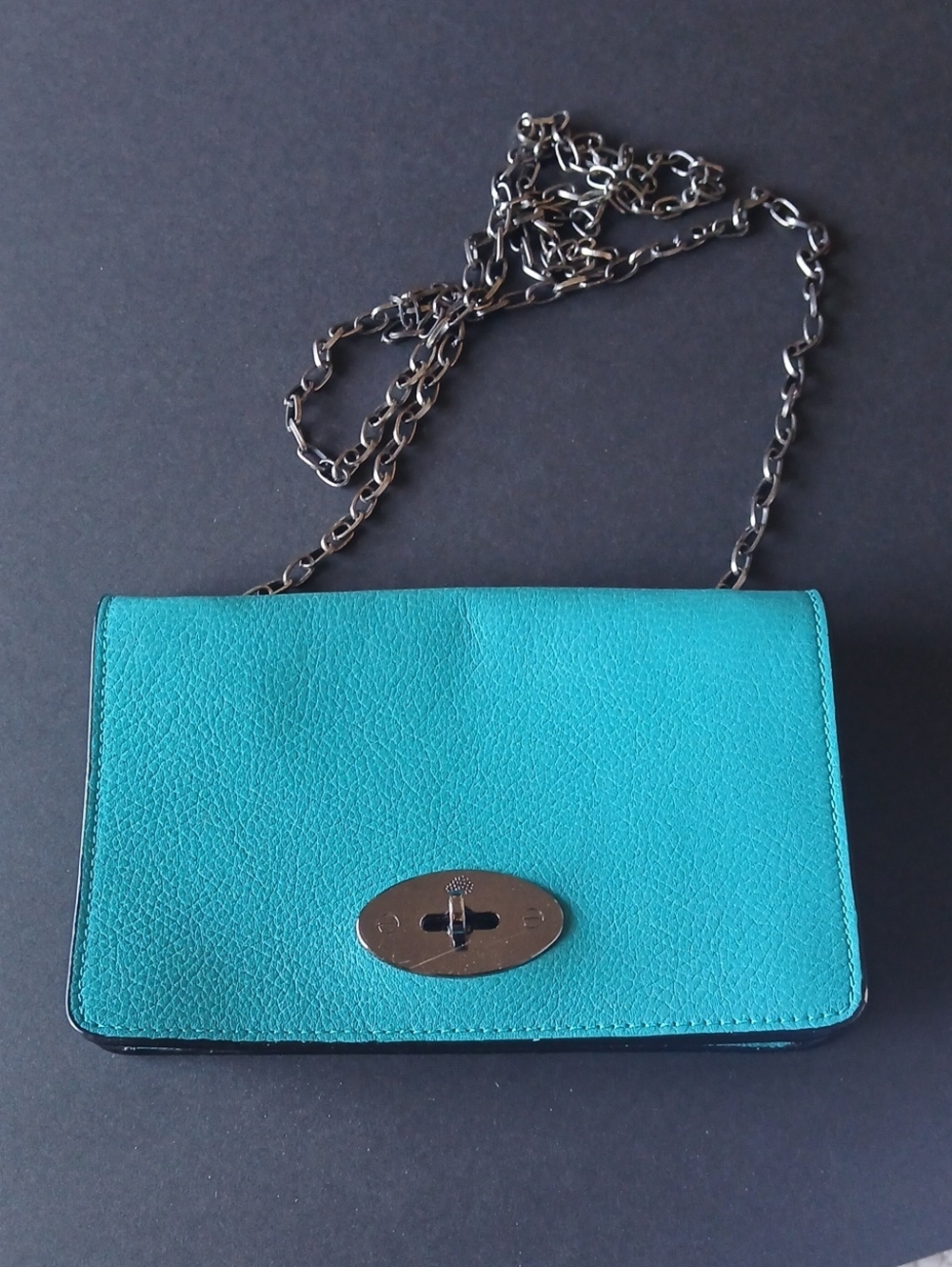 Mulberry Crossbody With Chain Strap